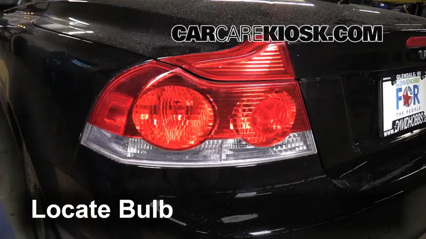 2008 Volvo C70 T5 2.5L 5 Cyl. Turbo Lights Tail Light (replace bulb)